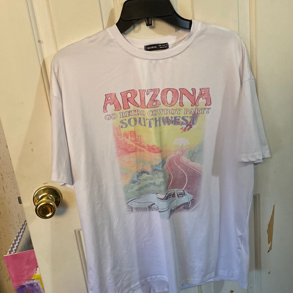 Woman’s Arizona shirt, size medium